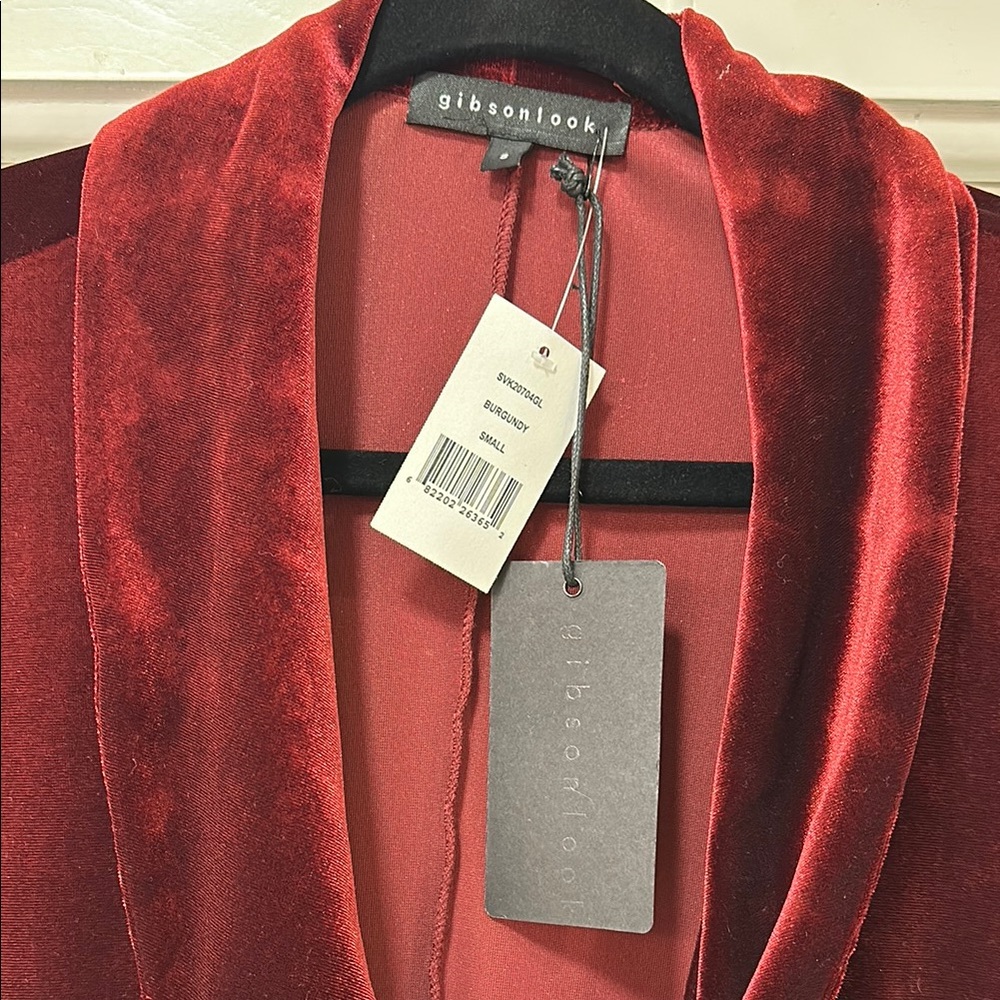 NWT Gibson Look Velvet Burgundy Women's Blazer, Size S - Picture 2 of 3